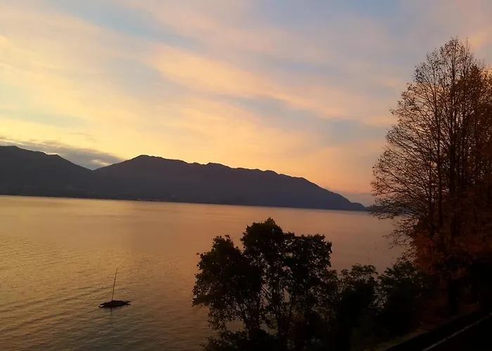 Διαμέρισμα Anly Cannero Riviera