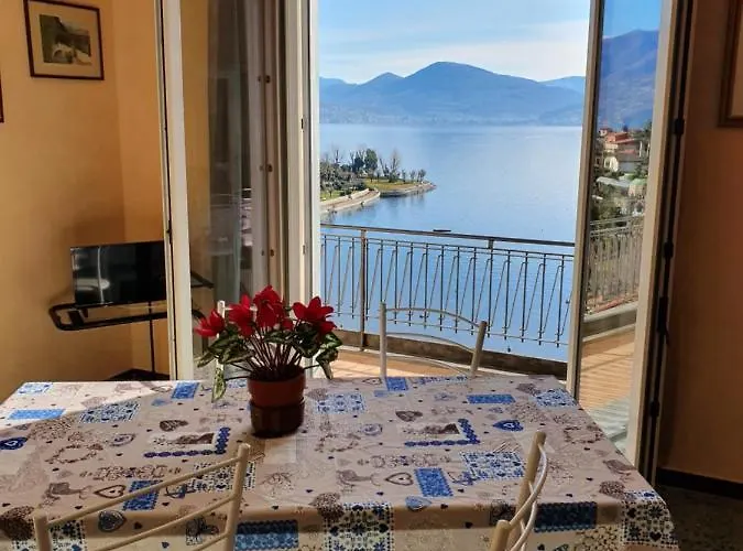 Anly Cannero Riviera